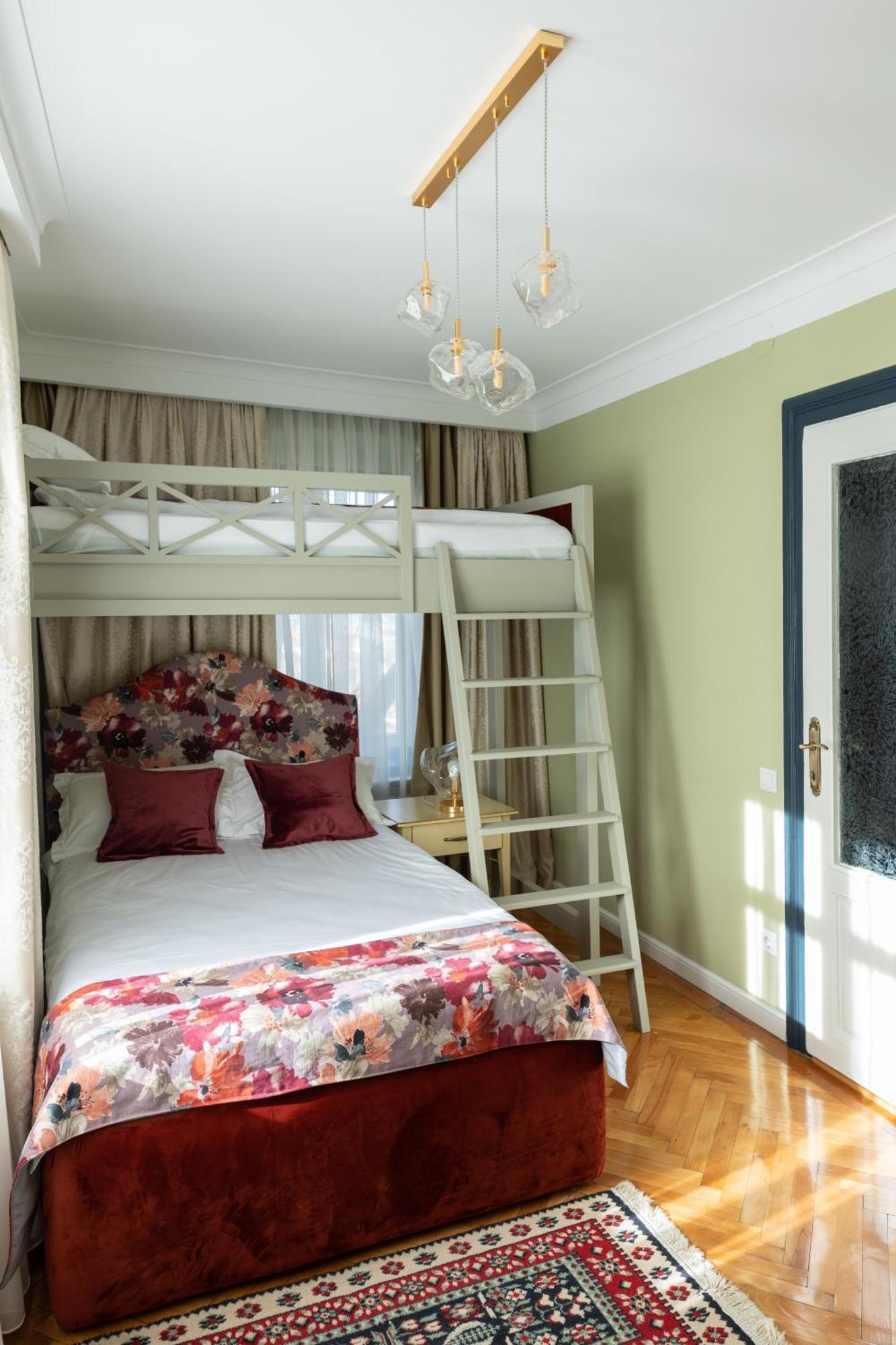 Magister Seven Bed & Breakfast Sibiu Eksteriør bilde