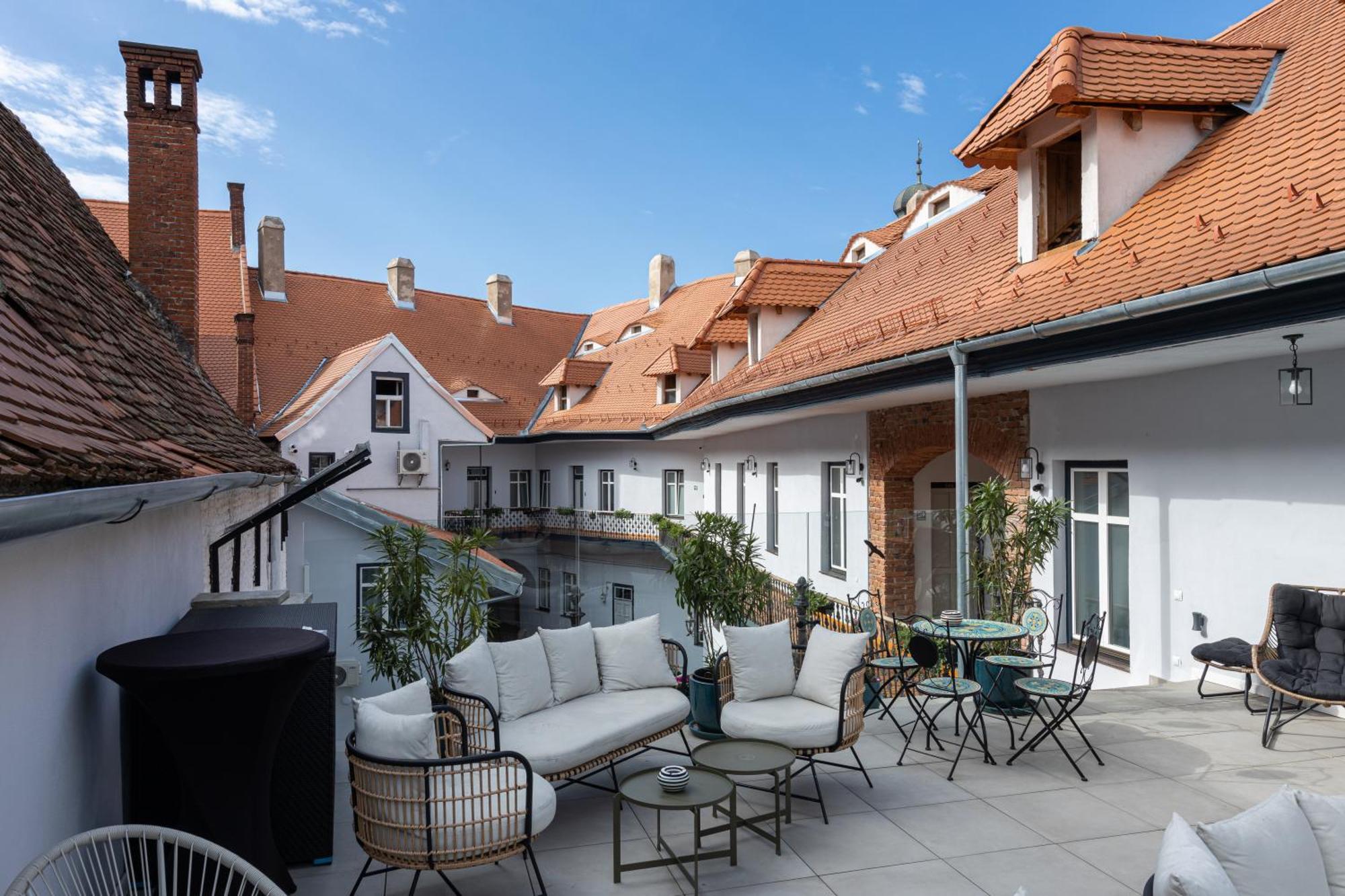 Magister Seven Bed & Breakfast Sibiu Eksteriør bilde