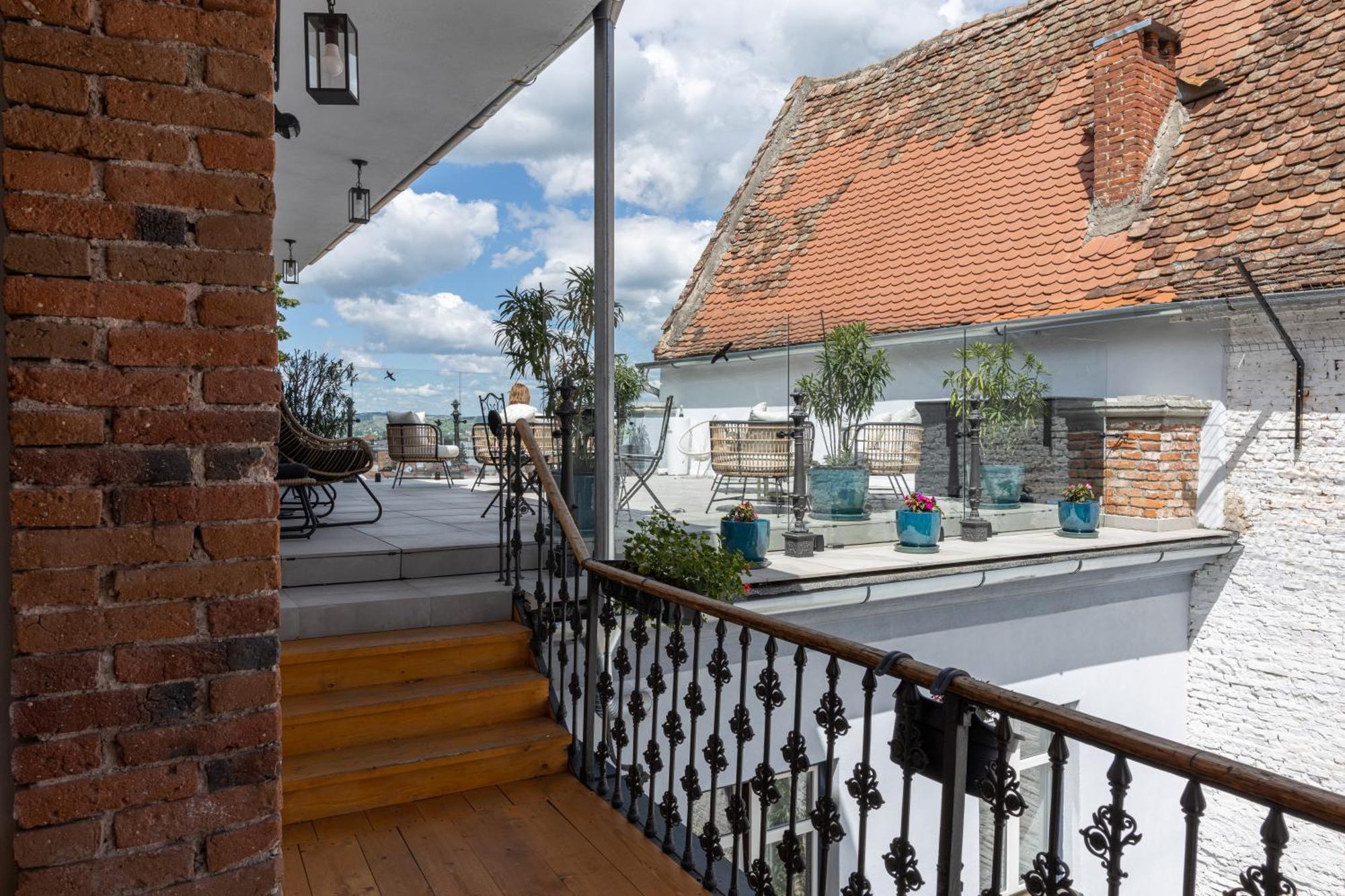 Magister Seven Bed & Breakfast Sibiu Eksteriør bilde